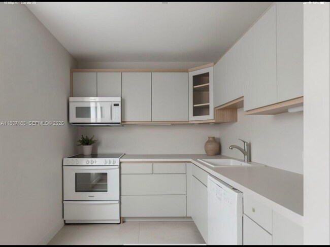 Photo - 20379 W Country Club Dr Unit Victoria