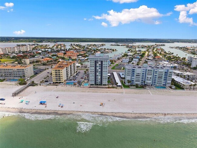 17408 Gulf Blvd Unit 403