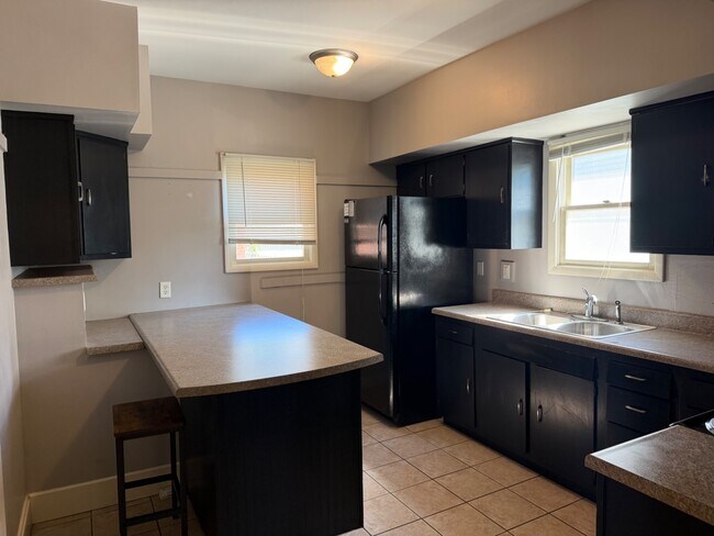 Photo - 303 N Sherman Ave