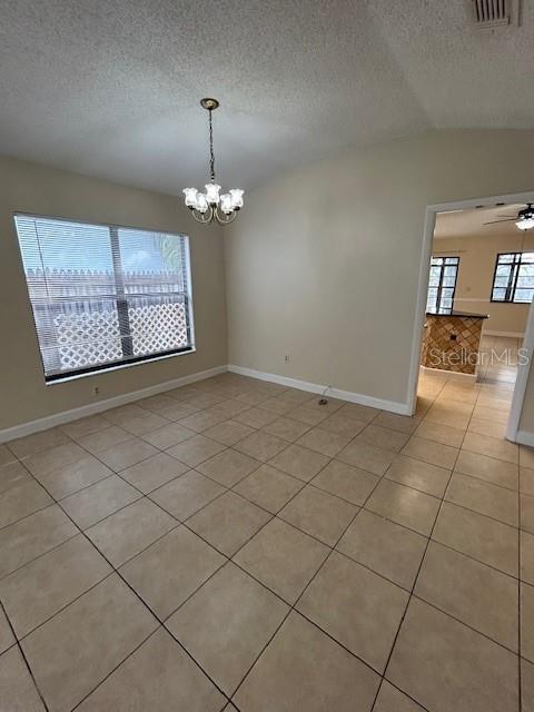 Photo - 718 Holbrook Cir