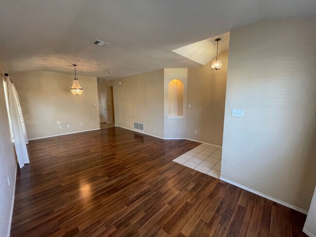 Photo - 5310 Donegal Bay Ct