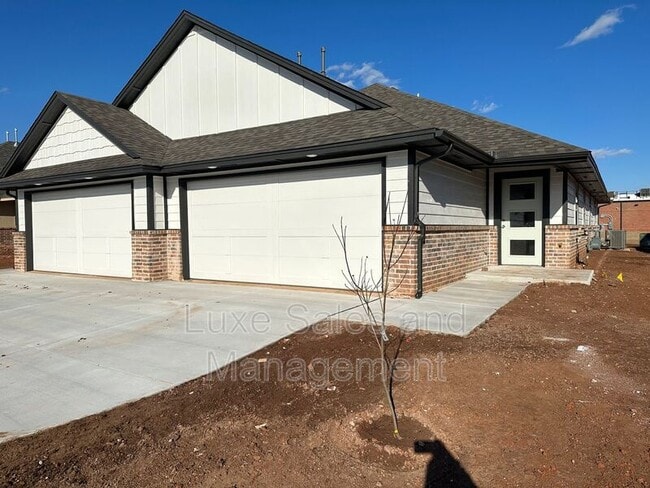 Photo - 10714 Lawson Pl Rd House