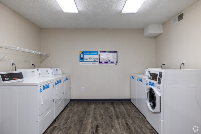 Laundry - Shawnee Lake Apartments