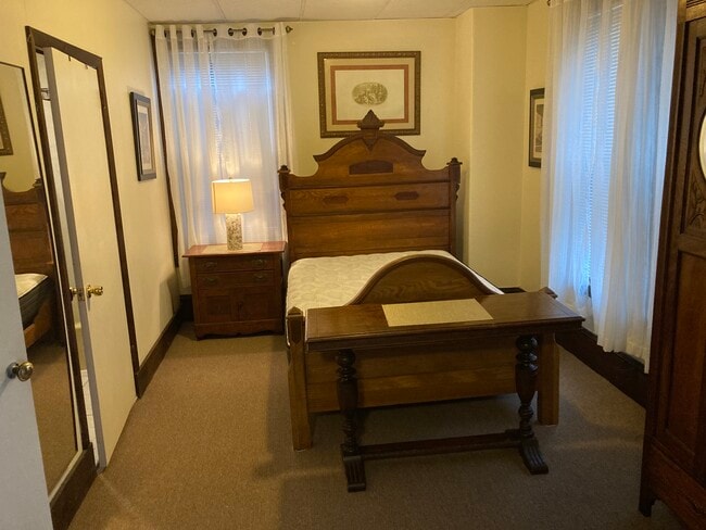 Photo - 110 Grovers Ave Unit 2F