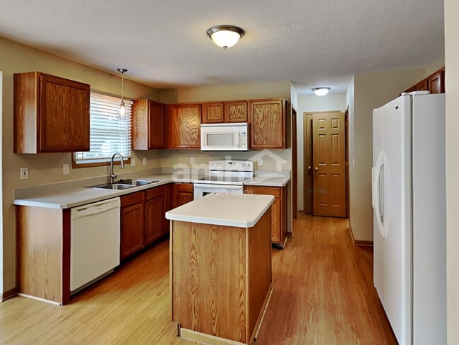 Photo - 5766 Wellbrid Dr