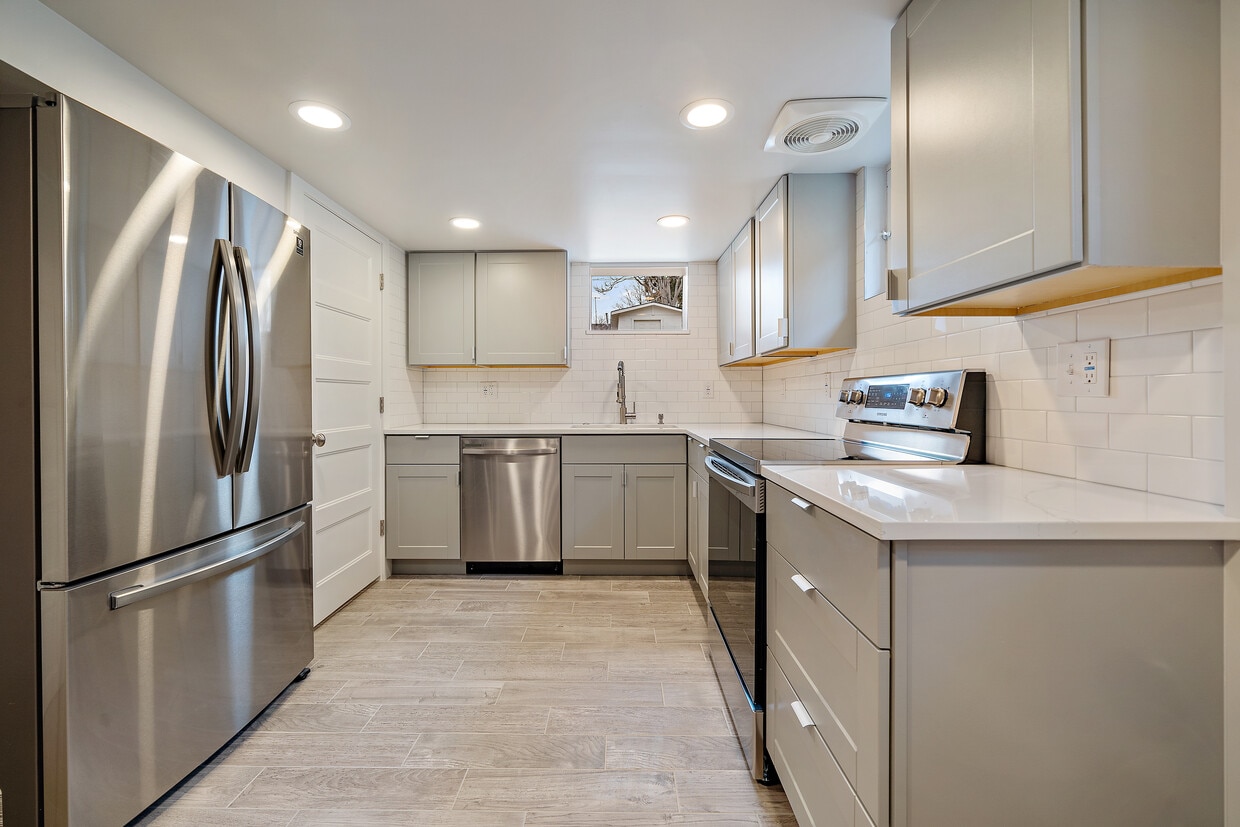 Kitchen - 4451 N Clay St (Denver, CO)