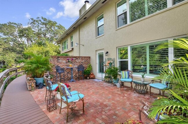 Photo - 2927 W Gandy Blvd