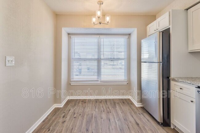 Photo - 1606-1606 SW Sunset St Unit 1604