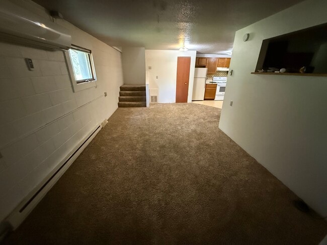 Building Photo - 224 Halsey St