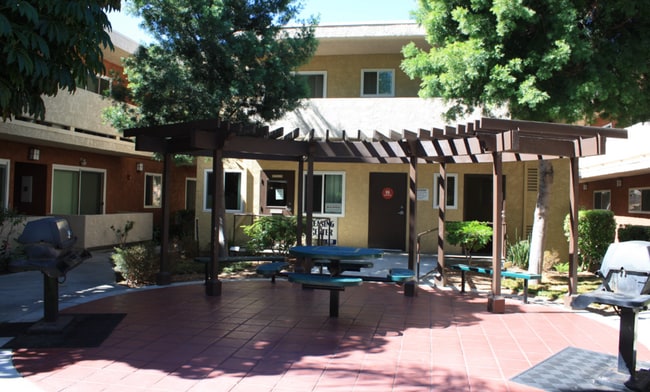 8039 Reseda Blvd Unit #225