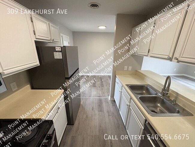 Photo - 309 Lakehurst Ave