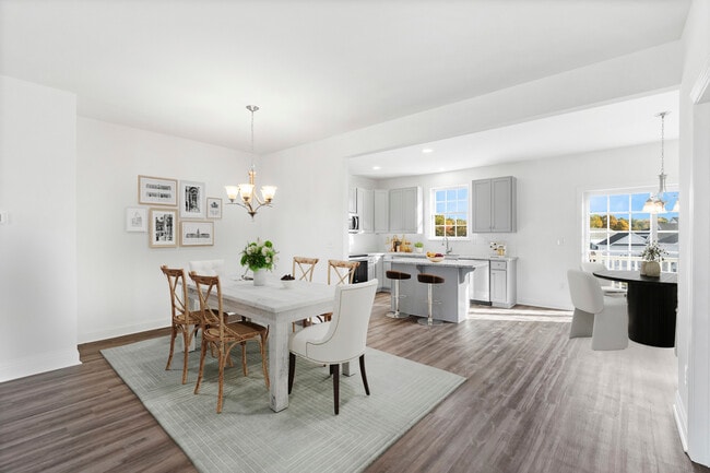 Photo - 960 Lorewood Grove Rd