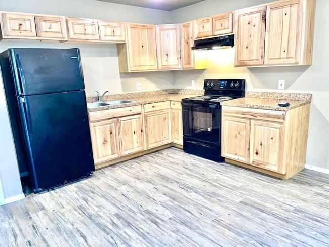 Photo - 2613 Globe Ave