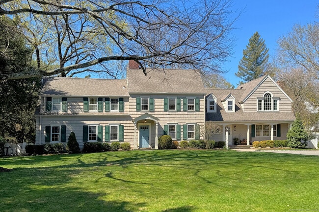 Photo - 95 Compo Rd N