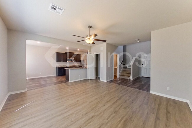 Photo - 904 NW 4th St