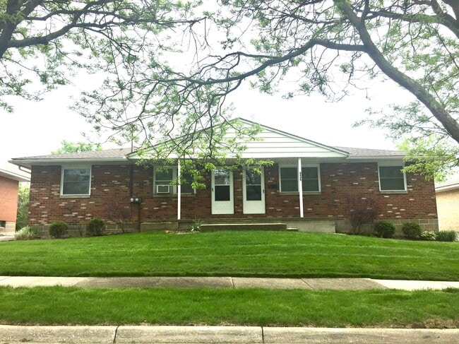 Complejo de ranchos - Kenmore Apartments and Townhomes