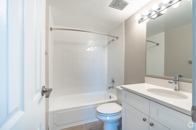 Kennilworth - Bathroom