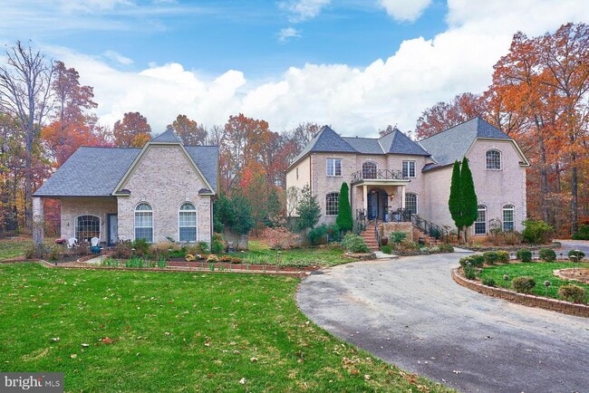 Building Photo - 12815 Braddock Rd Rental