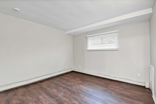 Photo - 19070 Lorain Rd