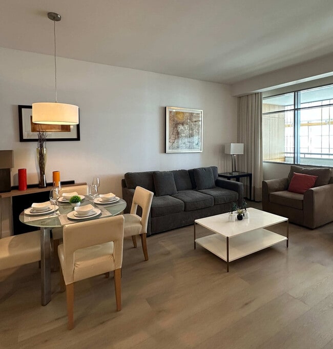 Photo - 1395 Brickell Bay Dr Unidad FL31-ID1328111P