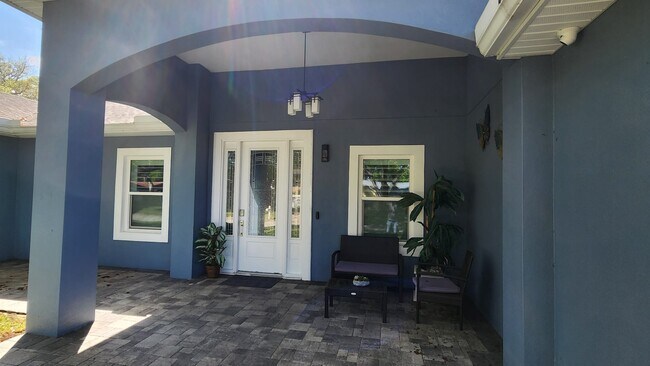 Photo - 2223 Barbara Dr