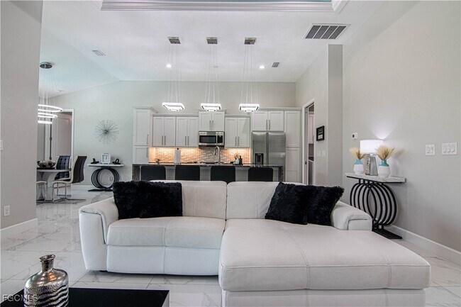 Photo - 1833 SW 11th Terrace