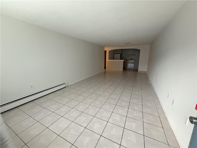 Photo - 66 Girard Ave Unidad 207