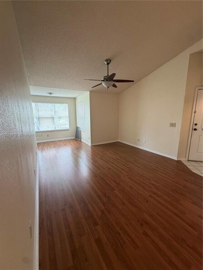 Photo - 12950 Vista Isles Dr Unit 423