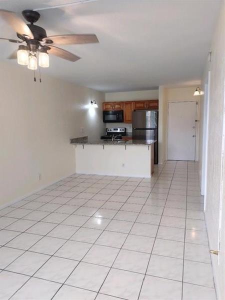 Photo - 2501 Riverside Dr Unit 116