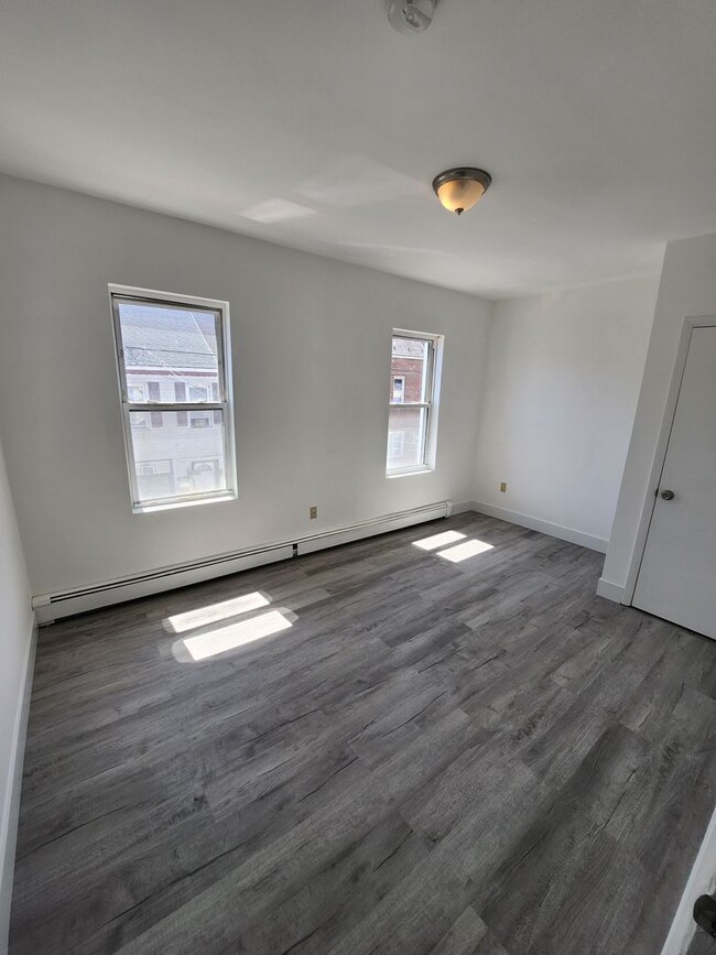 Photo - Row Home For Rent with Fenced in BackYard