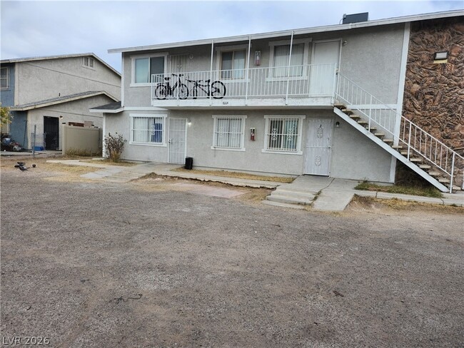 Building Photo - 1664 Stevens St Unit 3