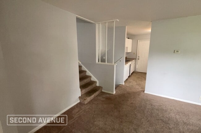 Photo - 610 N Bradner Ave