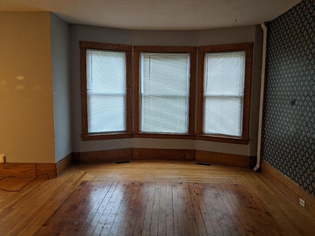 Photo - 1021 Ames St Unidad #1