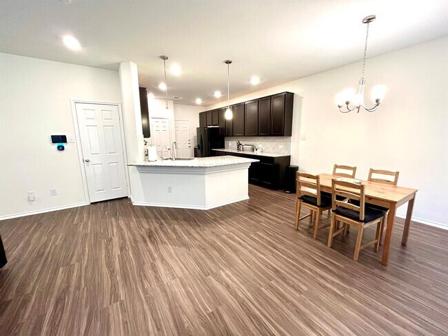 Photo - 14205 Silver Lace Ln