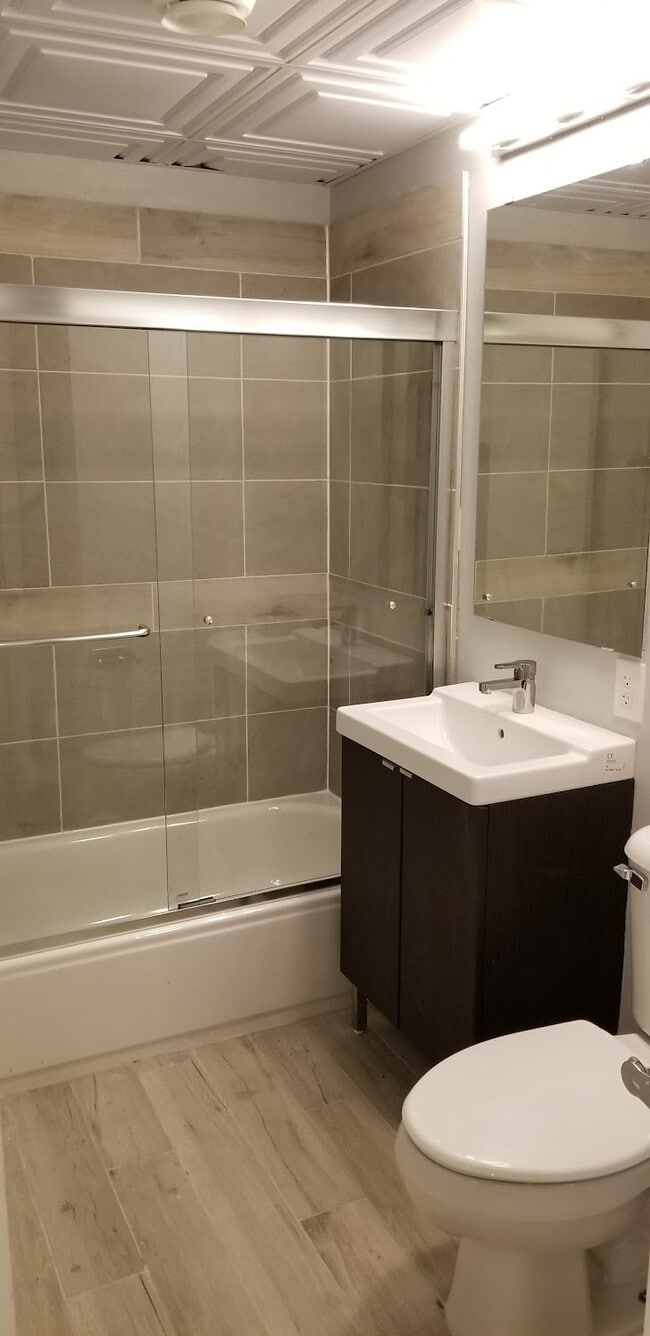 Photo - 2315 E Westmoreland St Unit 1