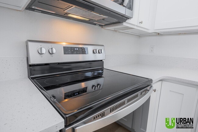 Photo - 2805 E Sharp Ave