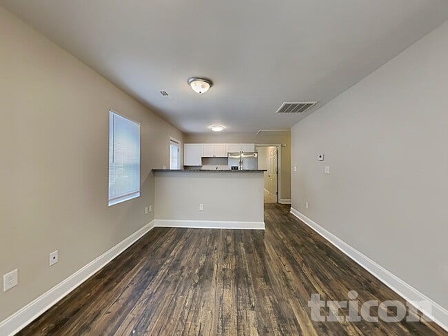 Photo - 5229 Harmon Pl