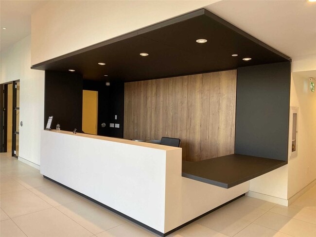 Photo - 20-1020 Richardson St