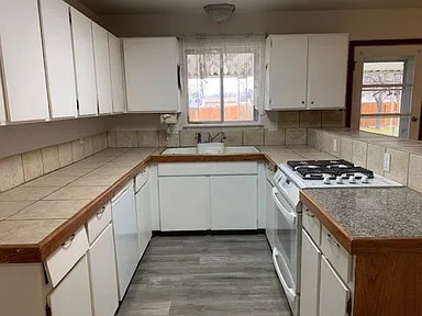 Photo - 2005 Gunnison Ave Unit B