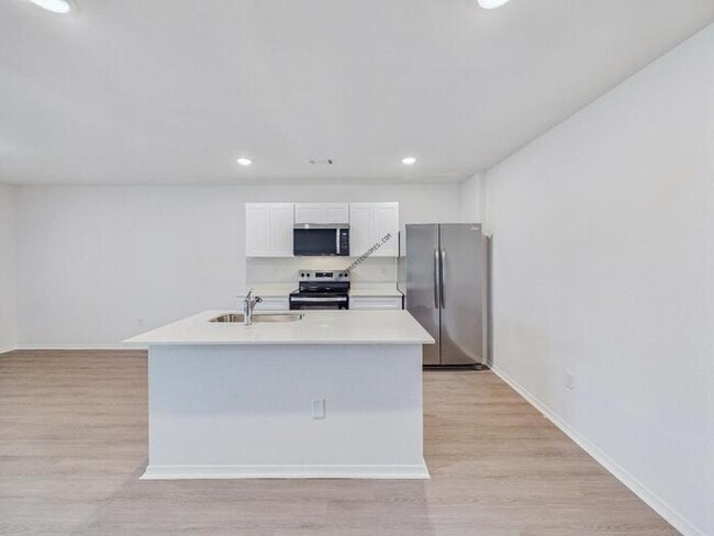 Photo - 17 Vineyard Dr