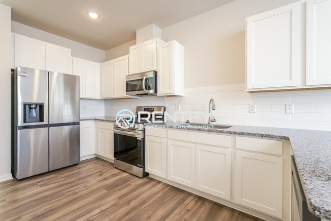 Photo - 1949 Autumn Mist Dr