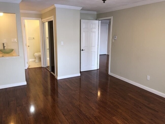 Photo - 915 Edgell Rd Unit 73