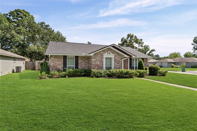 Building Photo - 3202 Greenham Ct