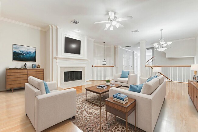 Photo - 30 Waugh Dr Unit A