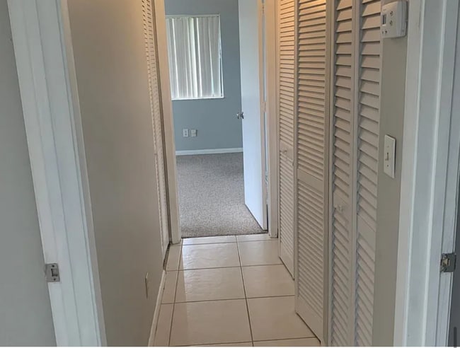 Photo - 770 NW Fork Rd