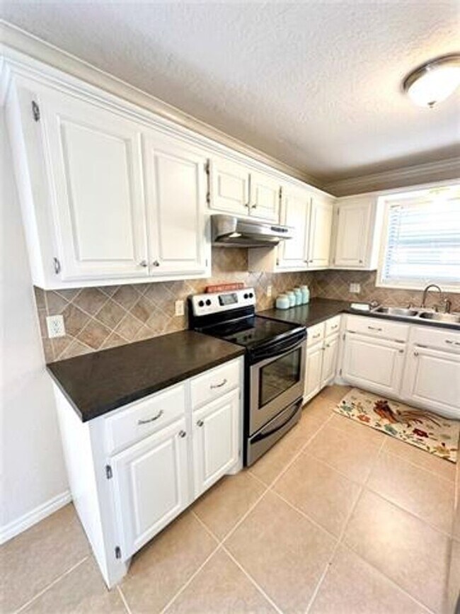 Photo - 4810 NW Hoover- COMING SOON!