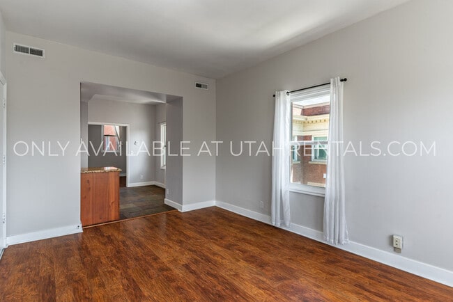 Photo - 218 W North Temple St Unit Apt W8