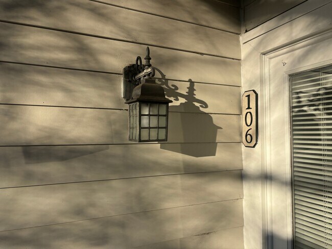 Photo - 1001 Brighthurst Dr