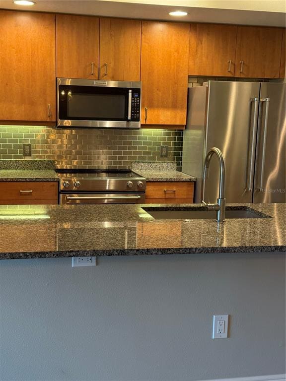 Photo - 800 N Tamiami Trl Unit 211