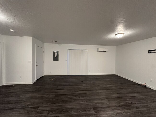 Sala de estar/comedor - 275 Stockton Ave